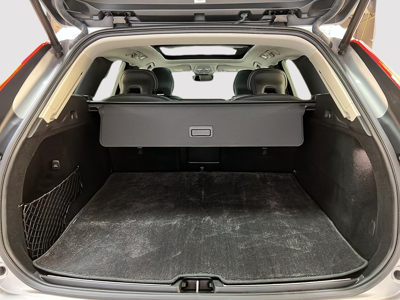 Volvo XC60 B6 INSCRIPTION CUIR TOIT NAV  4RM 2022-13