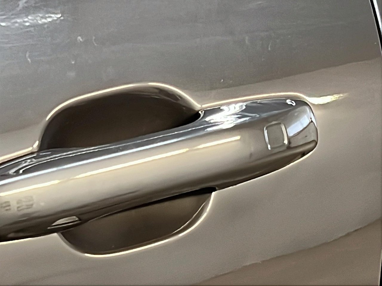 Volvo XC60 B6 INSCRIPTION CUIR TOIT PANO NAV 4RM 2022-25