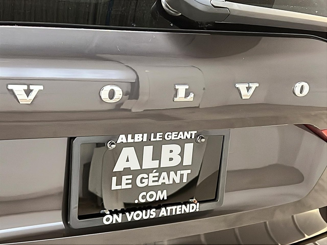 Volvo XC60 B6 CORE CUIR TOIT PANO NAV 4RM 2023-29
