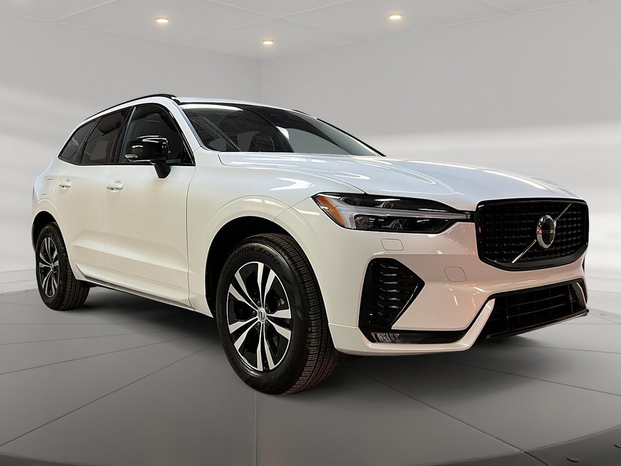 2024 Volvo XC60 B5 CORE CUIR TOIT PANO NAV 4RM-2