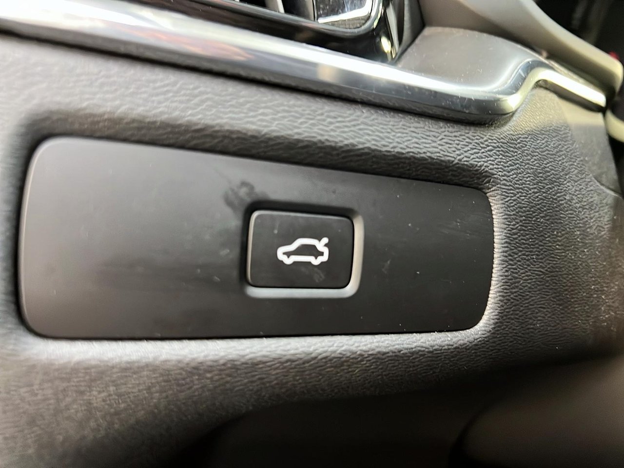 2024 Volvo XC60 B5 CORE CUIR TOIT PANO NAV 4RM-23