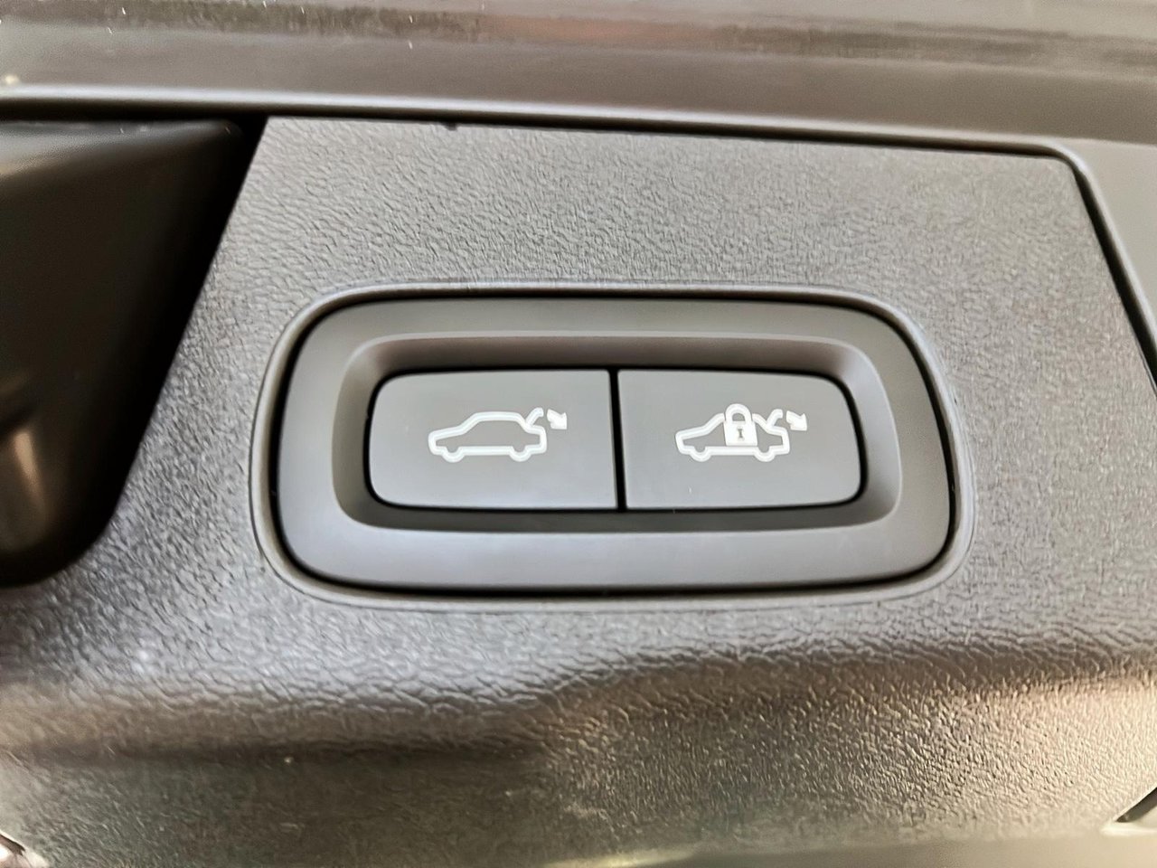 2024 Volvo XC60 T8 RECHARGE PLUS  CUIR TOIT PANO NAV 4RM-14
