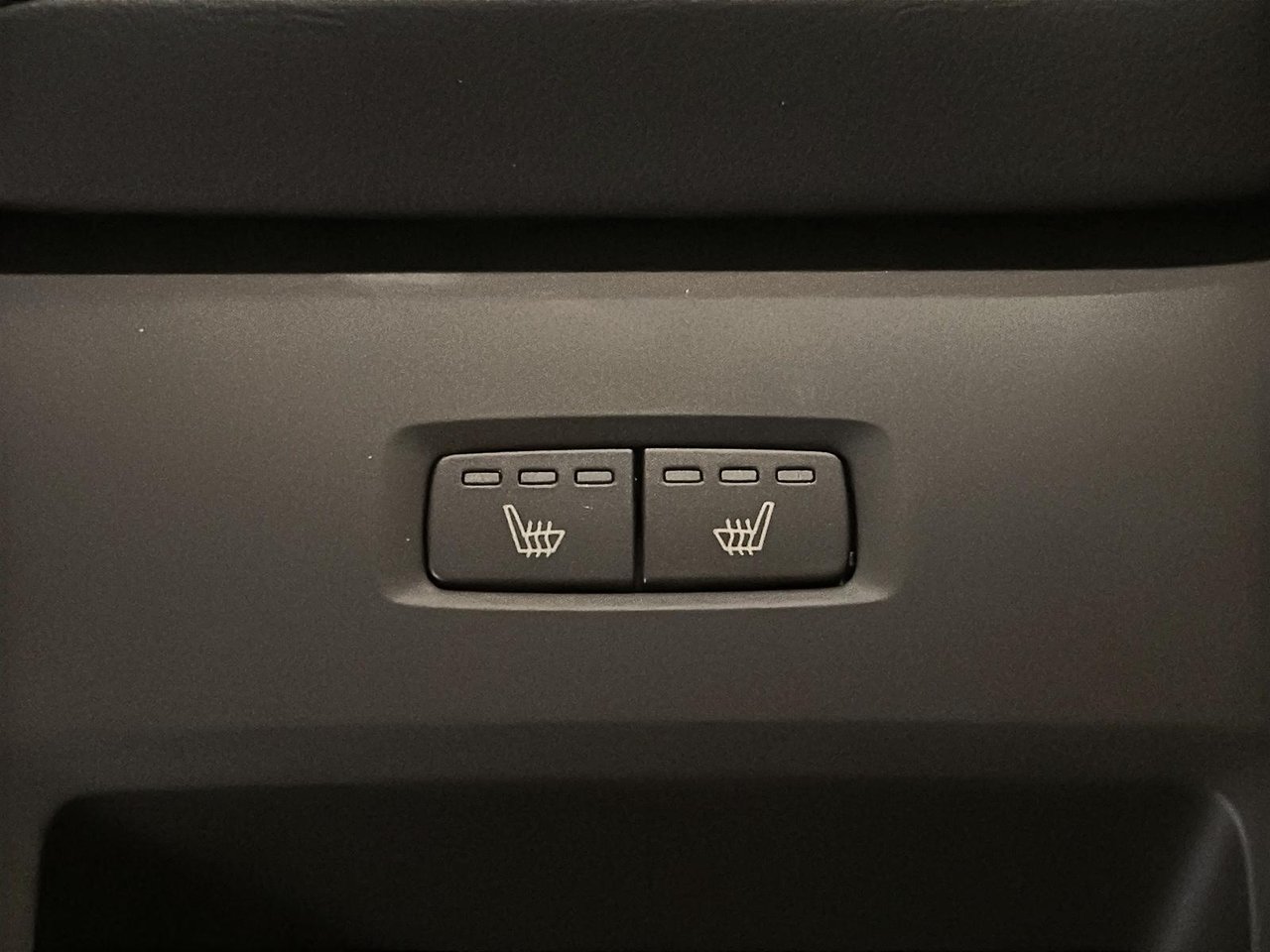 Volvo XC60 B5 PLUS CUIR TOIT PANO NAV 4RM 2025-9