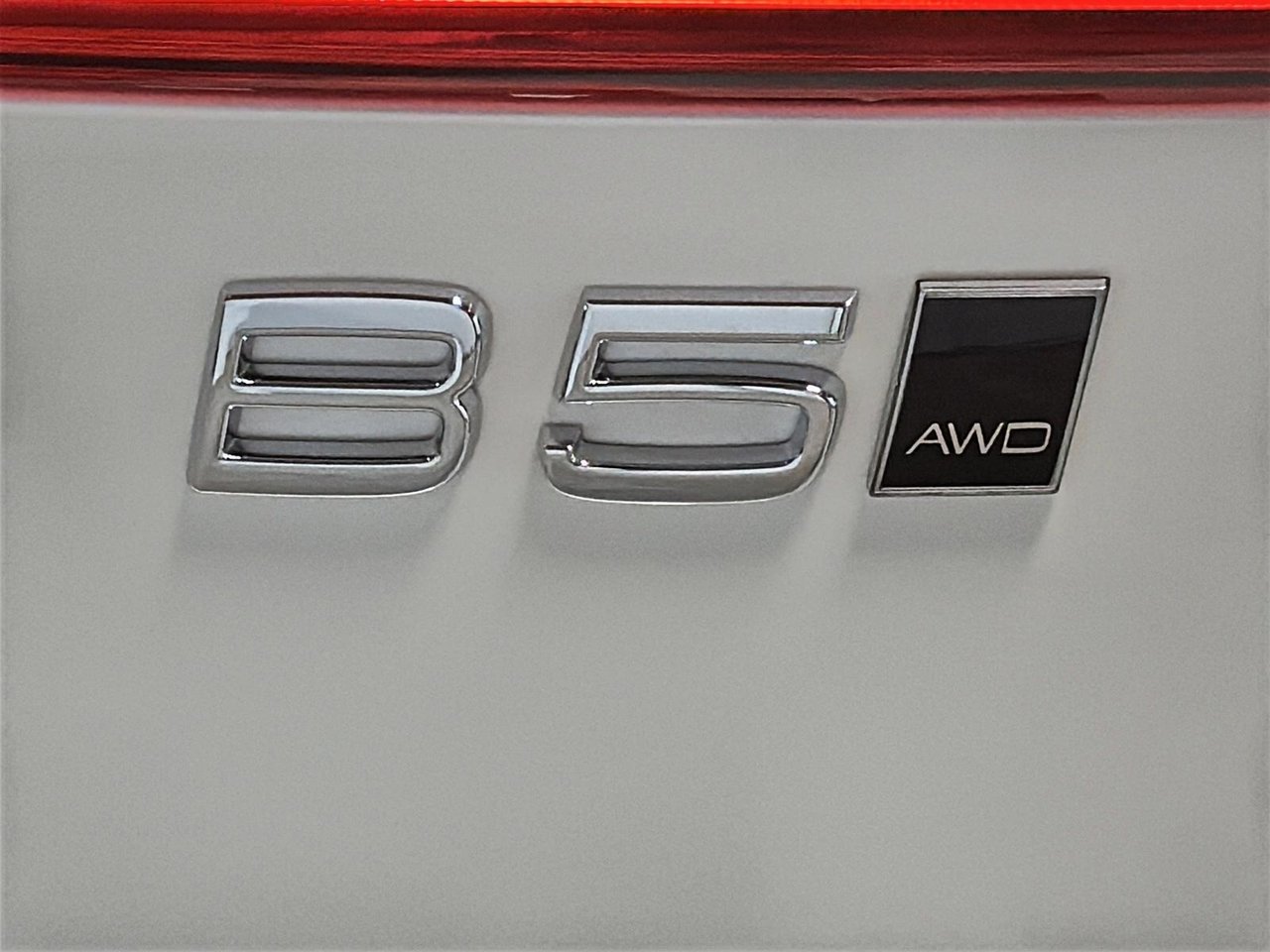 Volvo XC60 B5 PLUS CUIR TOIT PANO NAV 4RM 2025-31