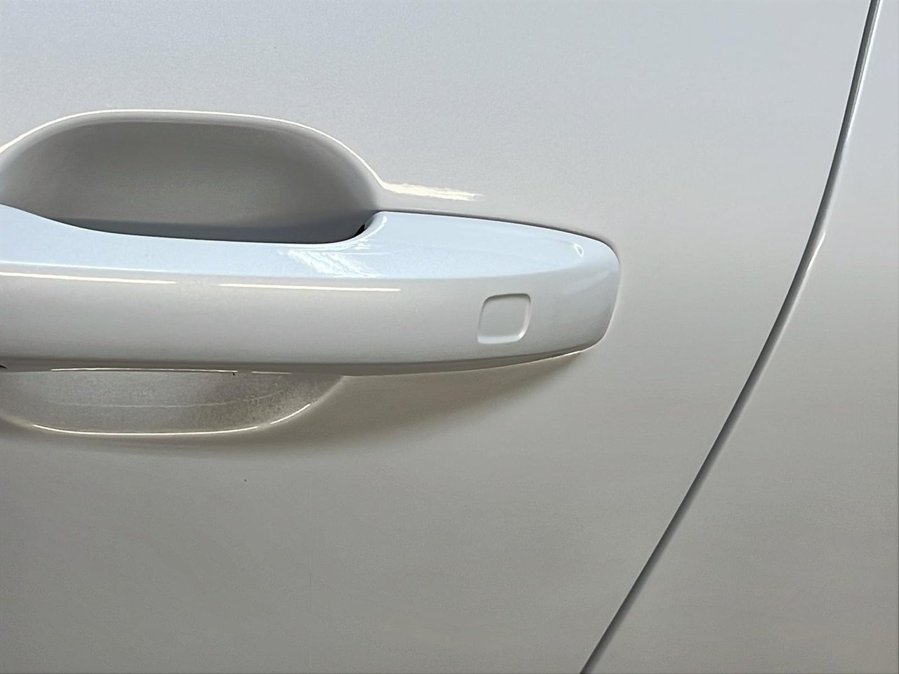 2025 Volvo XC60 B5 PLUS CUIR TOIT PANO NAV 4RM-27