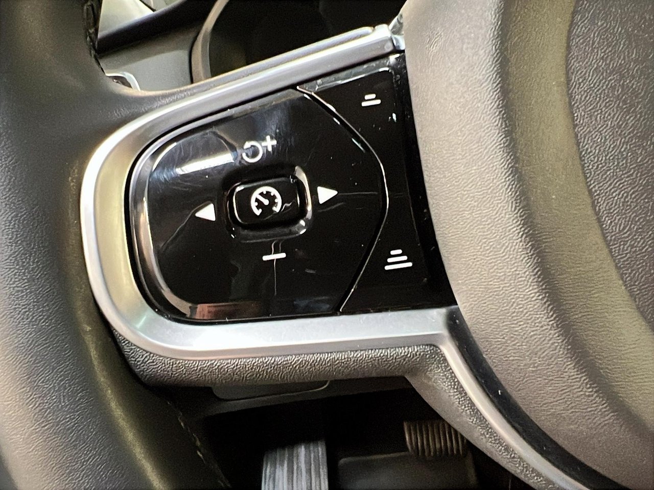 2023 Volvo XC90 RECHARGE PLUS CUIR TOIT PANO NAV 4RM-22