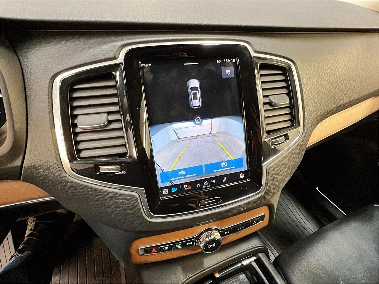 2023 Volvo XC90 RECHARGE PLUS CUIR TOIT PANO NAV 4RM-18
