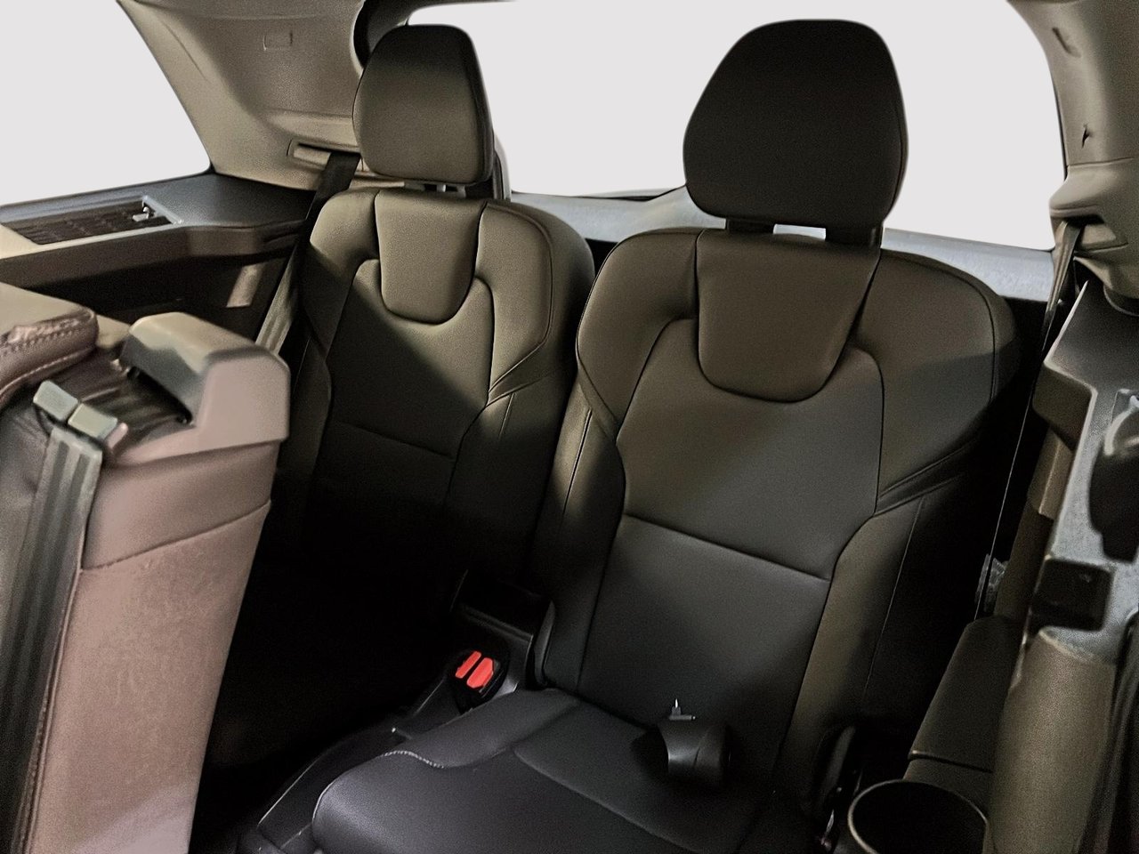 2025 Volvo XC90 B6 CORE CUIR TOIT PANO NAV 4RM-9