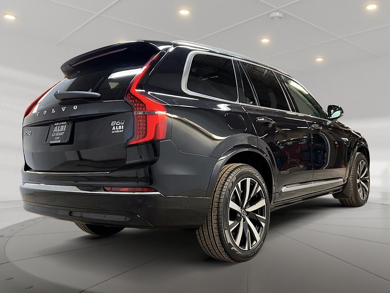 2025 Volvo XC90 B6 CORE CUIR TOIT PANO NAV 4RM-3