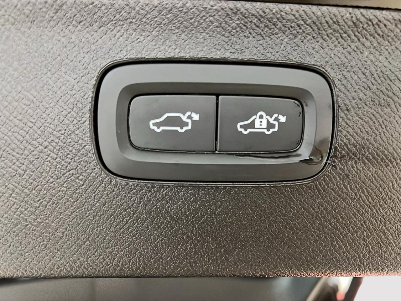 2025 Volvo XC90 B6 CORE CUIR TOIT PANO NAV 4RM-15