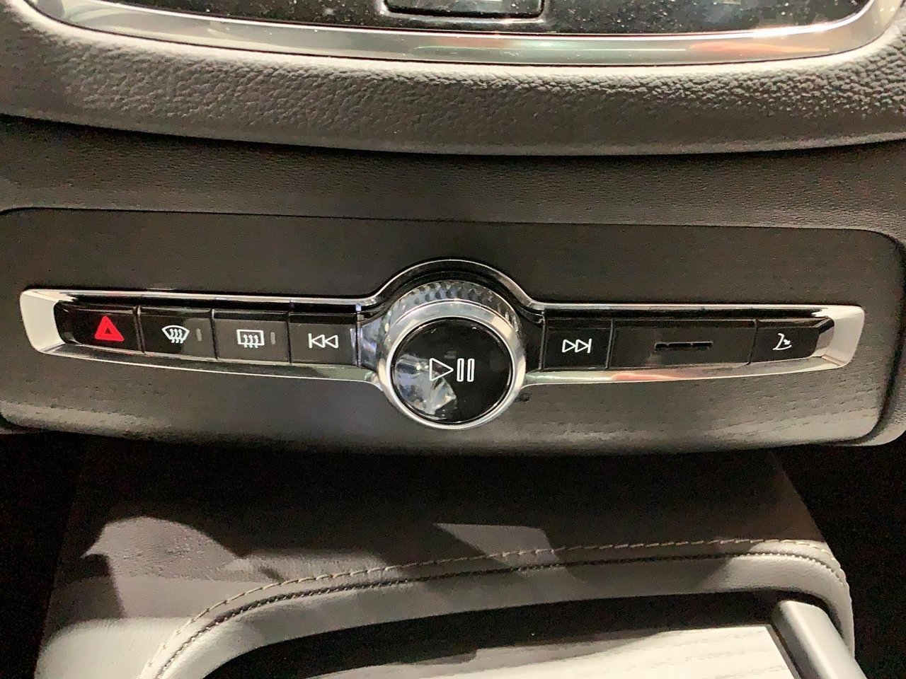 Volvo XC90 T8 RECHARGE ULTRA 4RM 2025-14