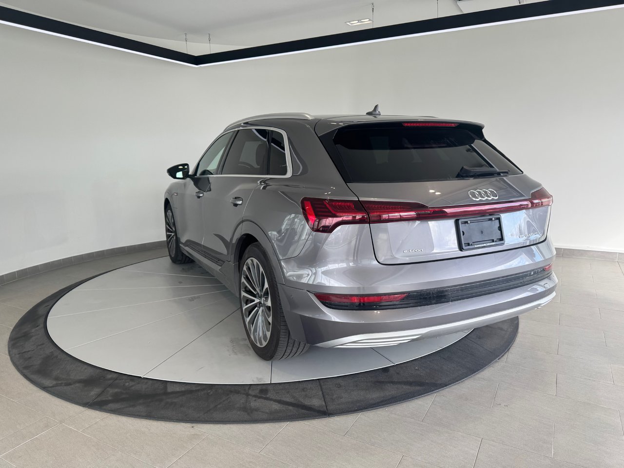 2019 Audi E-TRON Technik + CUIR + TOIT + A/C + NAV/GPS + WOW ++