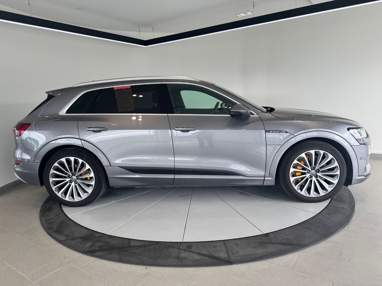 2019 Audi E-TRON Technik + CUIR + TOIT + A/C + NAV/GPS + WOW ++
