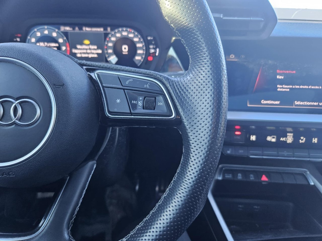 2022 Audi S3 SEDAN Komfort + BLUETOOTH + CARPLAY + AC + CUIR + WOW ++