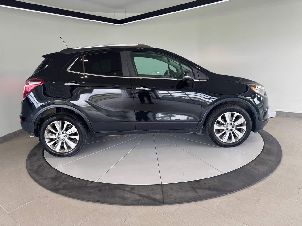 Buick Encore Preferred + CAMERA + CARPLAY + DEMARREUR + WOW!++ 2017