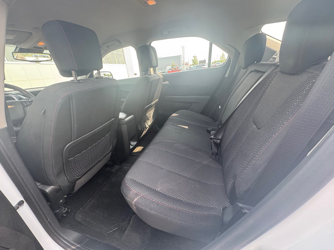 Chevrolet Equinox LS + BLUETOOTH + CAMERA + A/C + WOW!+++ 2017