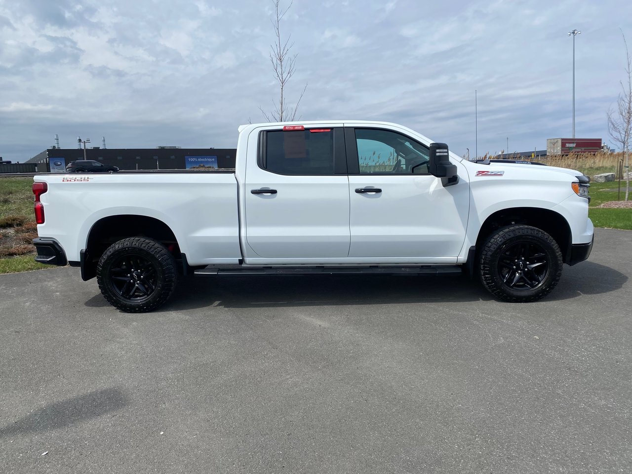 2023 Chevrolet Silverado 1500 2LT Trail Boss + DURAMAX + CREW + CONSOLE + WOW ++