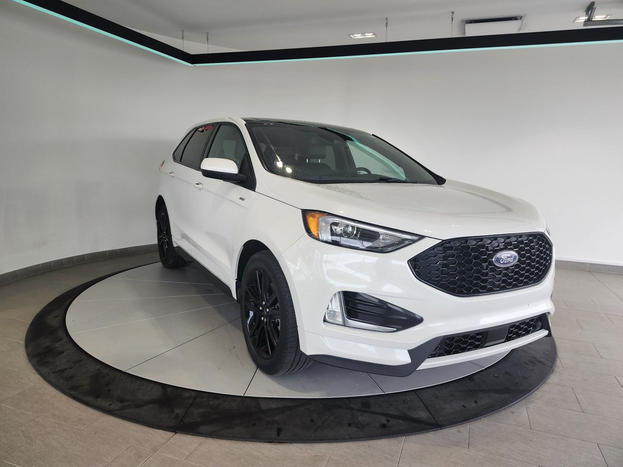 Ford Edge ST LINE + CUIR + TOIT PANO + MAGS  + TOW PACK +++ 2021