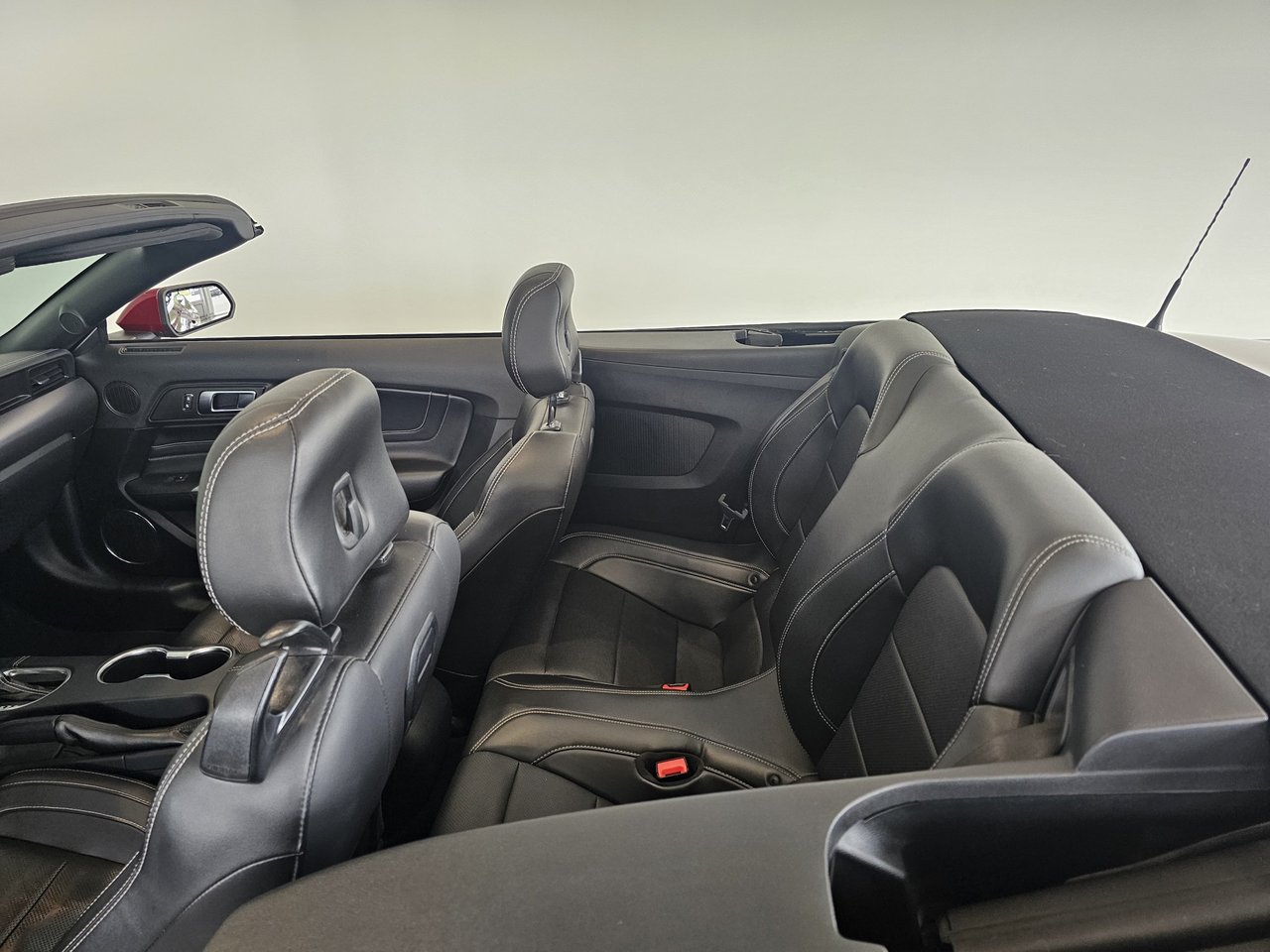 Ford Mustang GT Premium + CUIR + CARPLAY + CONVERTIBLE + WOW!++ 2019