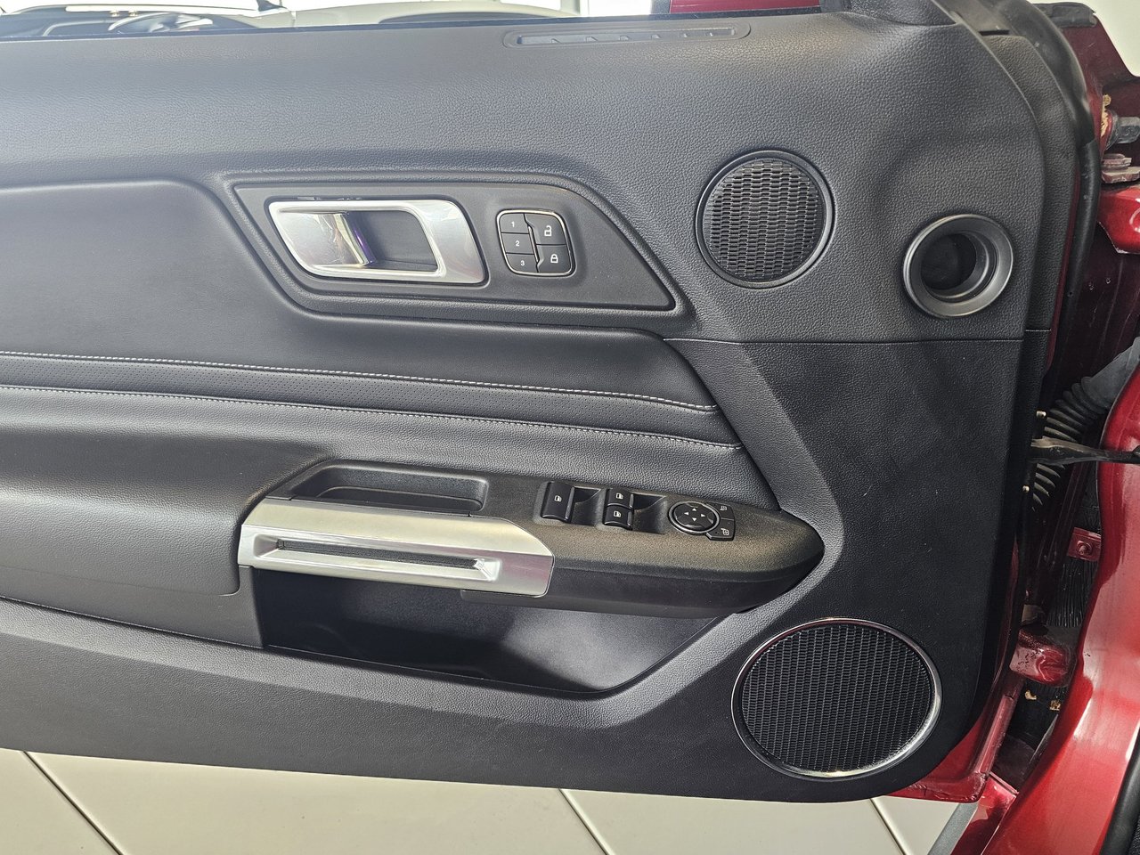 Ford Mustang GT Premium + CUIR + CARPLAY + CONVERTIBLE + WOW!++ 2019