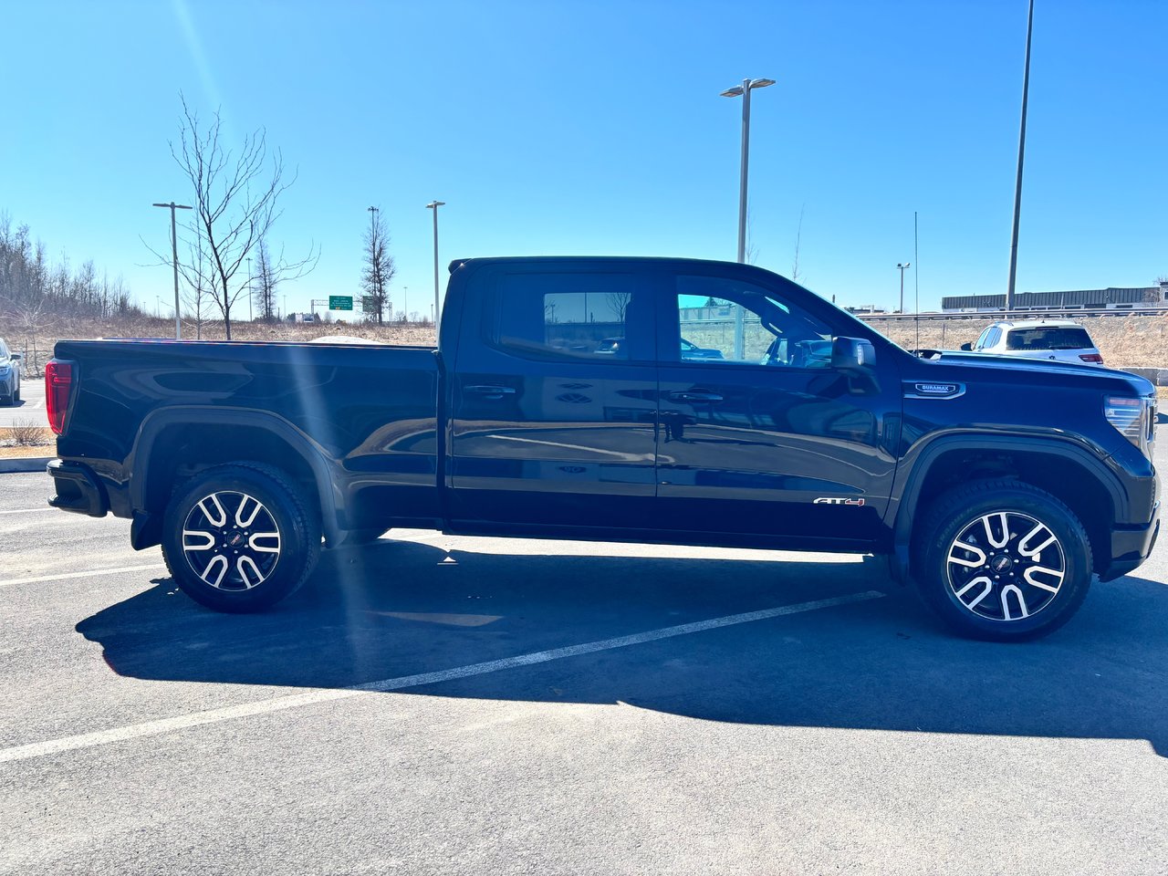 2022 GMC Sierra 1500 AT4 + VISION HD + 20″ + 3.23 +  CREW + DIESEL +
