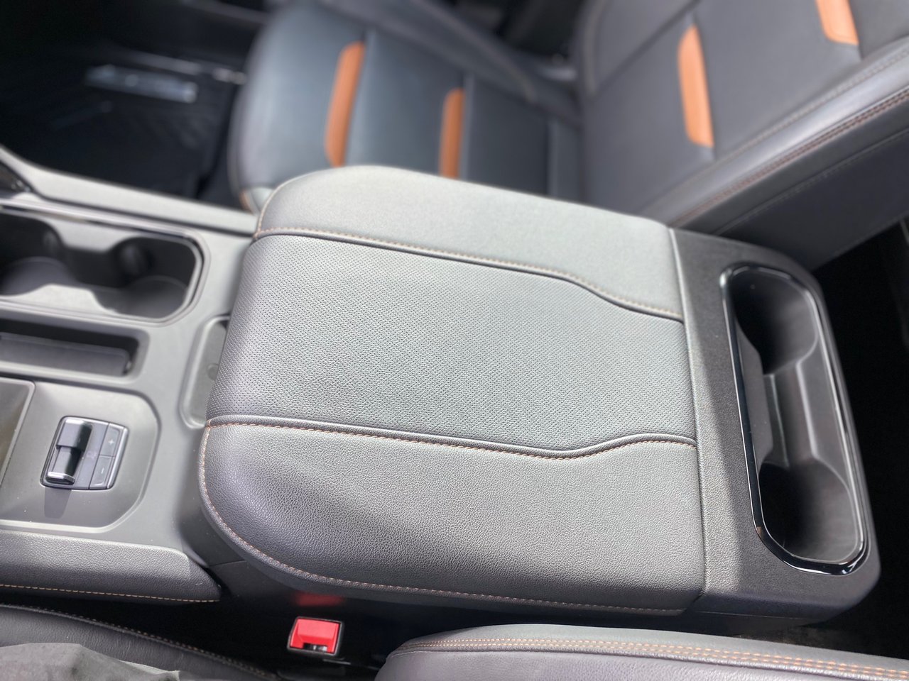 2024 GMC Sierra 1500 AT4 + CREW + DIESEL + MARCHE-PIEDS + WOW +++