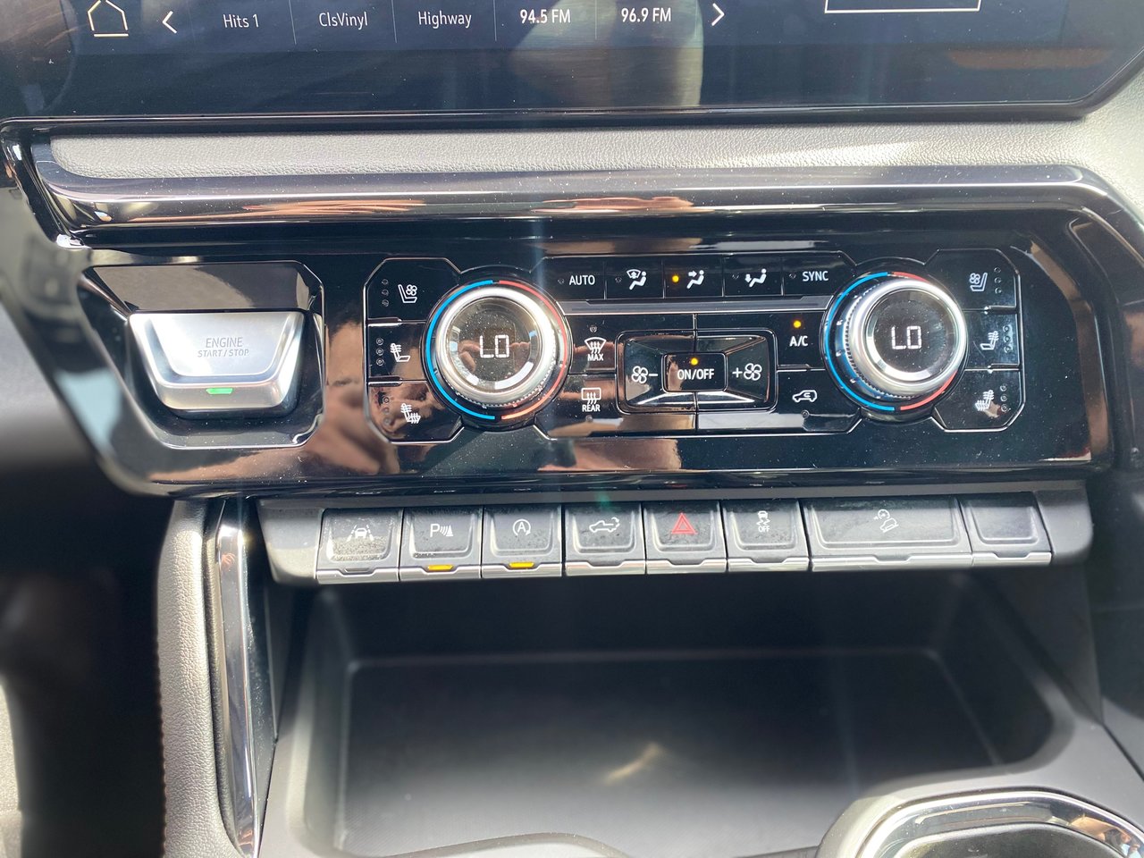 2024 GMC Sierra 1500 AT4 + CREW + DIESEL + MARCHE-PIEDS + WOW +++