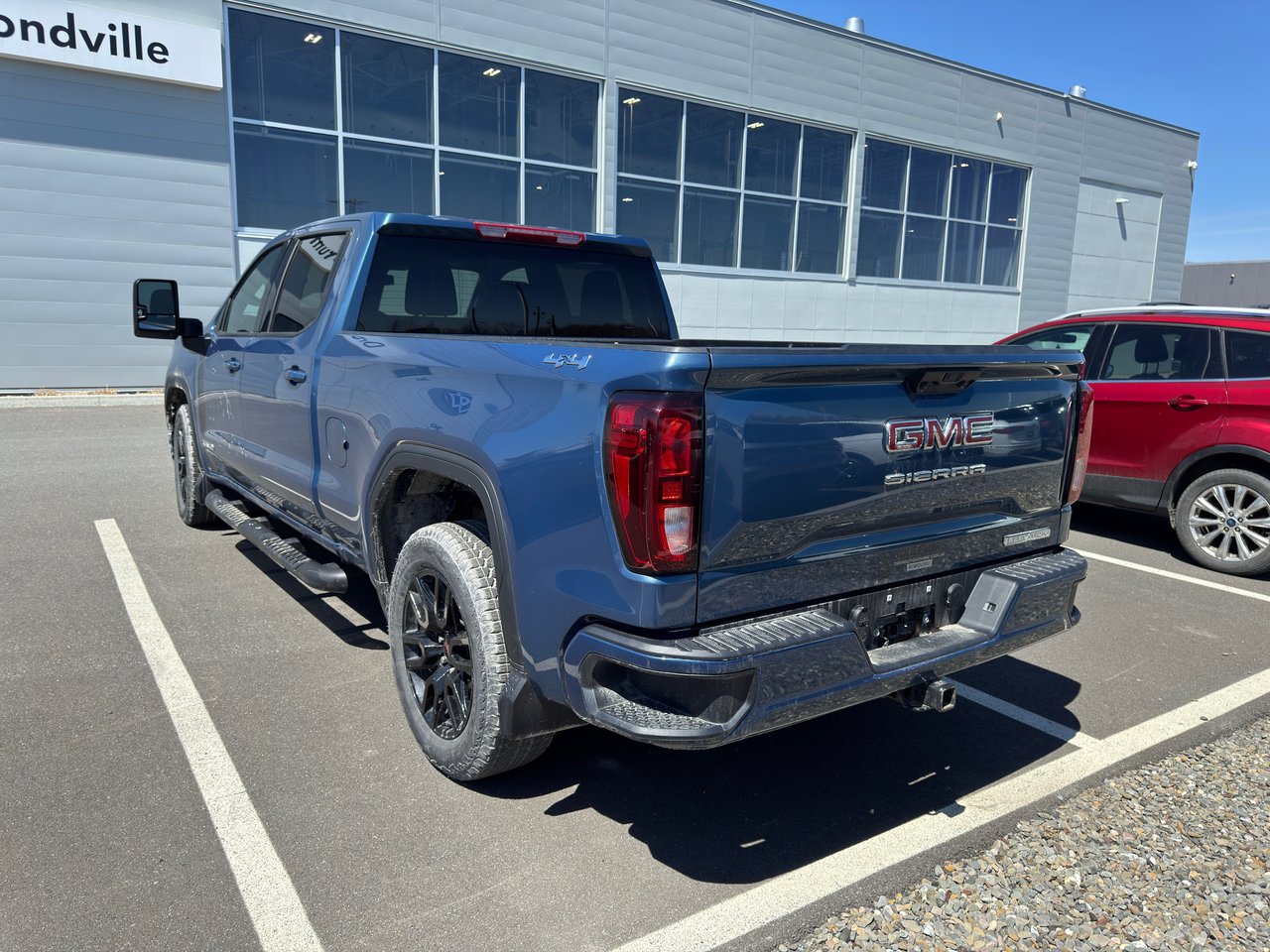 2024 GMC Sierra 1500 Elevation + CREW + 5.3L + GR REM MAX + BAS KM  +++