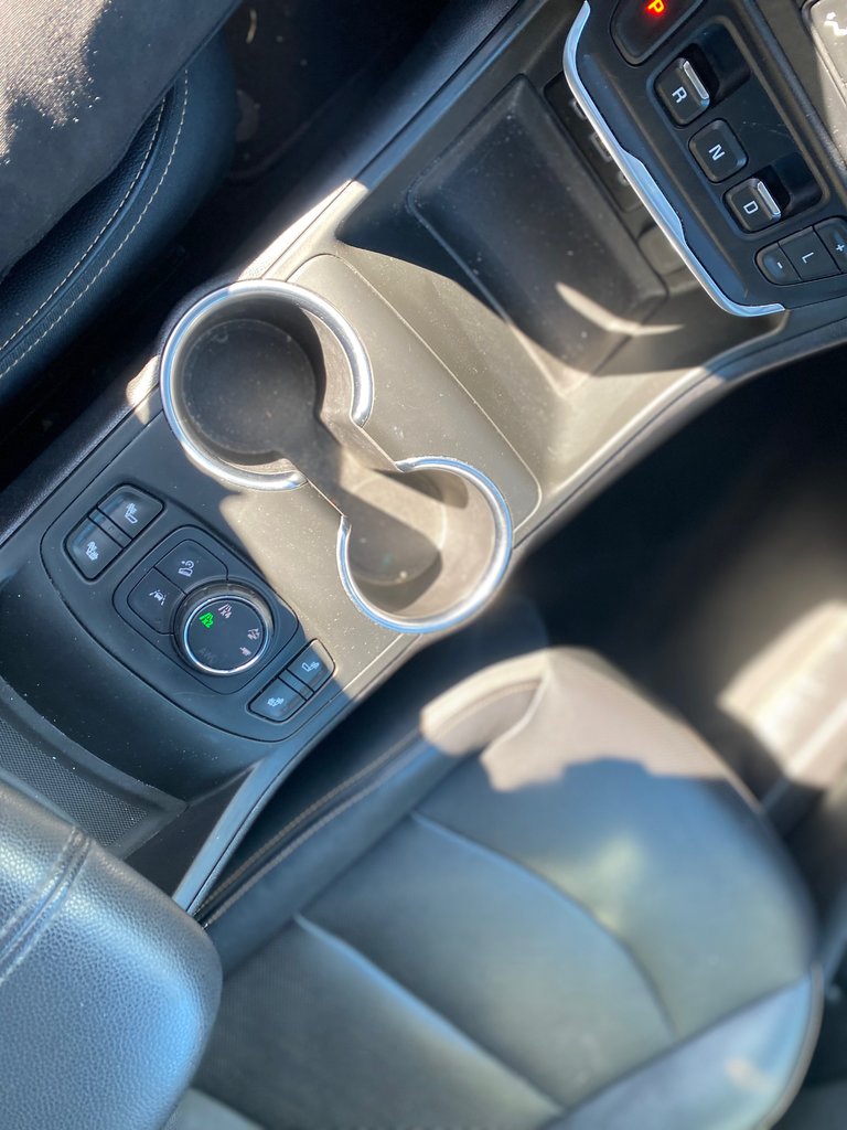GMC Terrain SLT + CUIR + CAMERA + TOIT + 2.0L + WOW +++ 2018