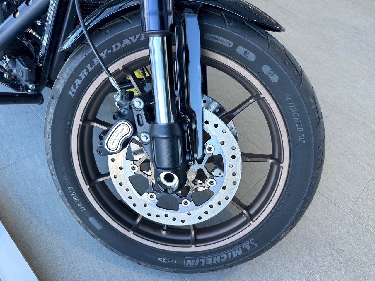 2021 Harley-Davidson FXLRS / LOW RIDER S FXLRS + LOW RIDER + 114 POUCES CUBES + STYLE + WOW