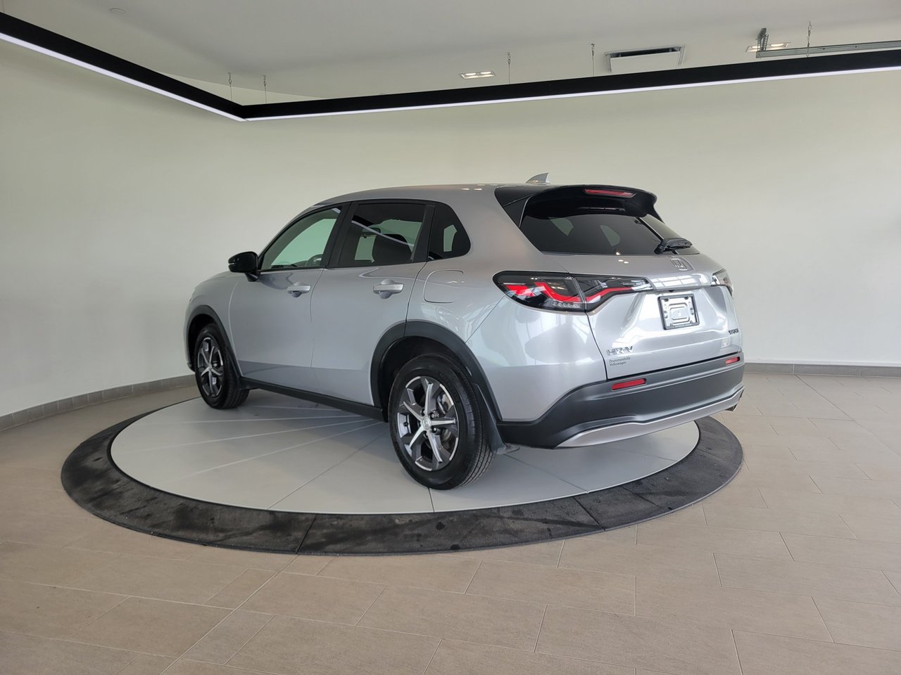 Honda HR-V Sport + BAS KM + A/C + CARPLAY + WOW! +++ 2023