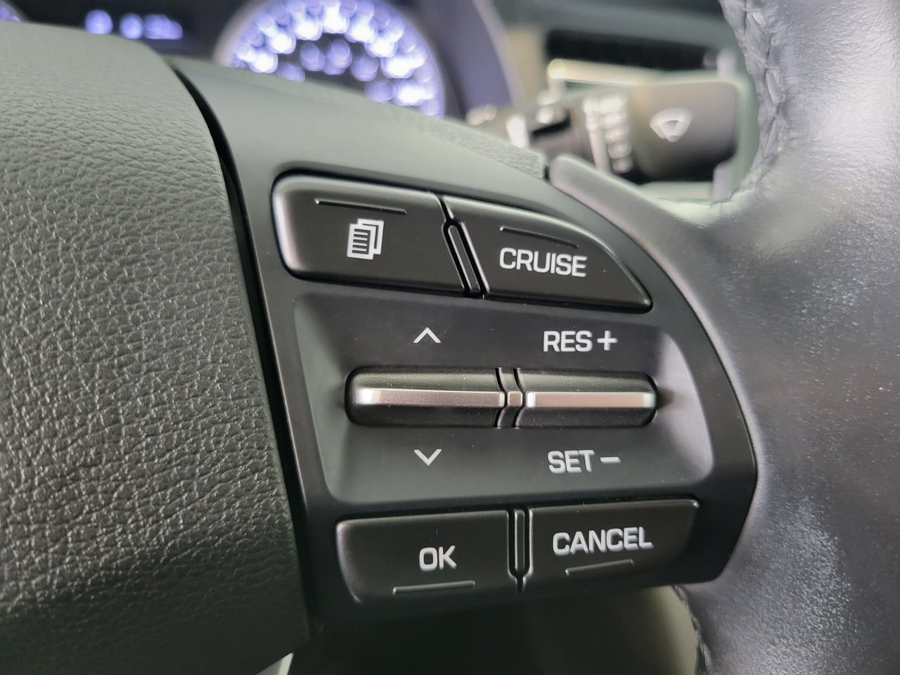 Hyundai Elantra Luxury + CUIR + TOIT + CARPLAY + CAMERA + WOW +++ 2020
