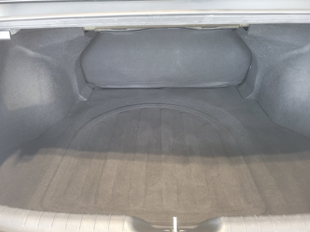 2023 Hyundai Elantra Preferred + CARPLAY + CAMERA + A/C + WOW!+++