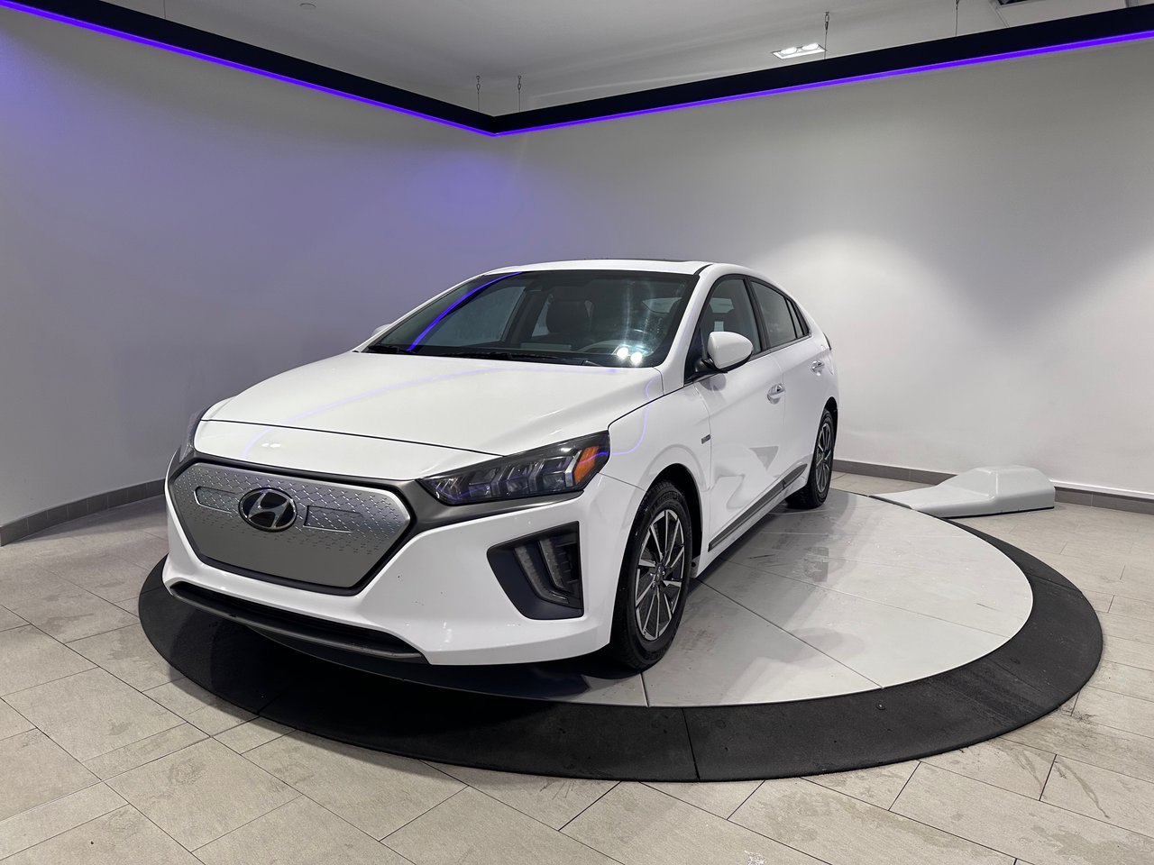 2020 Hyundai Ioniq Electric Ultimate + TOIT + CUIR + CAMERA + GPS +FULL ++++