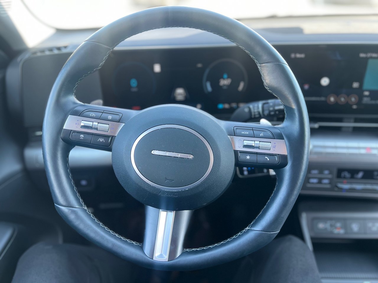 Hyundai KONA ELECTRIC Preferred + CAMERA + BLUETOOTH + CARPLAY + BAS KM 2024