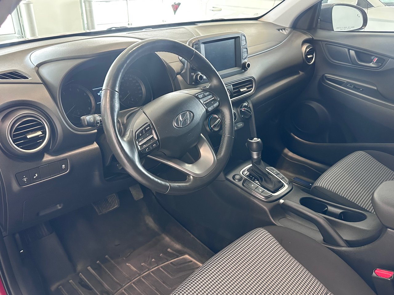 2019 Hyundai Kona Preferred + TOIT NOIR + CARPLAY + CAMERA + A/C +++