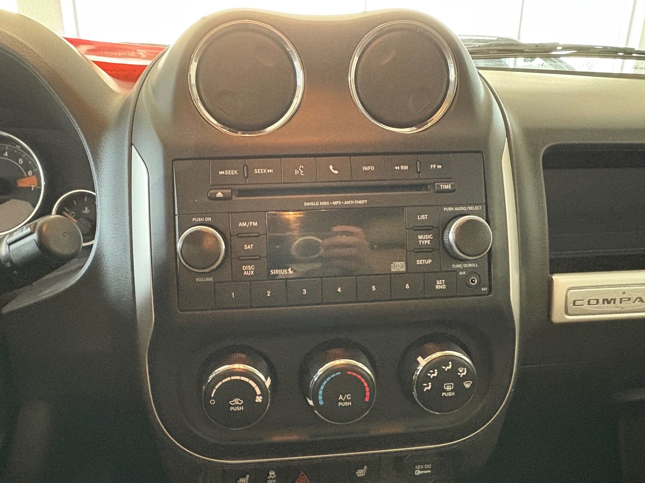 Jeep Compass North + SPORT + 4WD + A/C + BAS KM + WOW +++ 2014