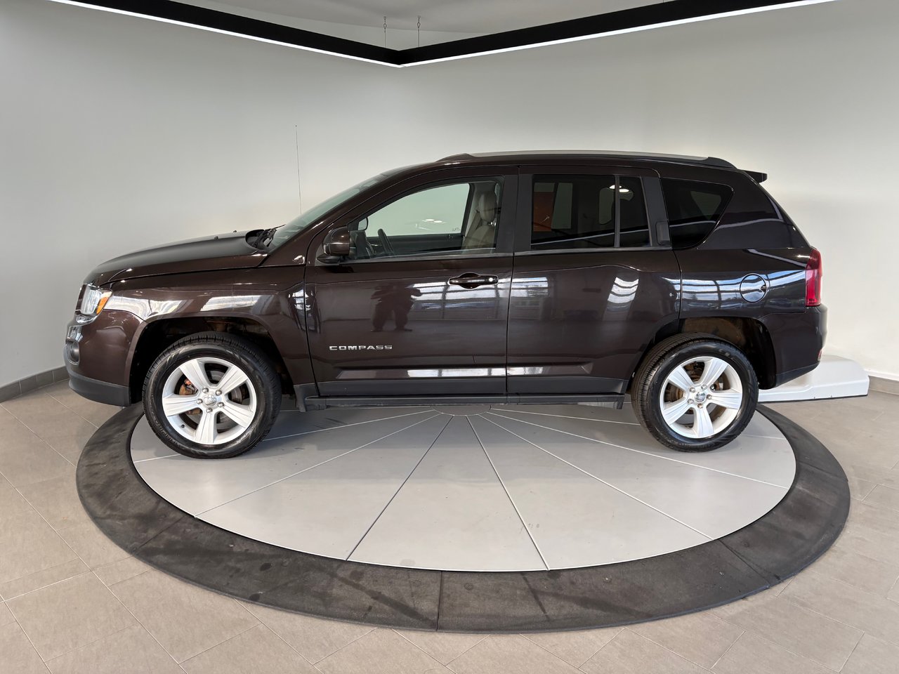 Jeep Compass North + SPORT + 4WD + A/C + BAS KM + WOW +++ 2014