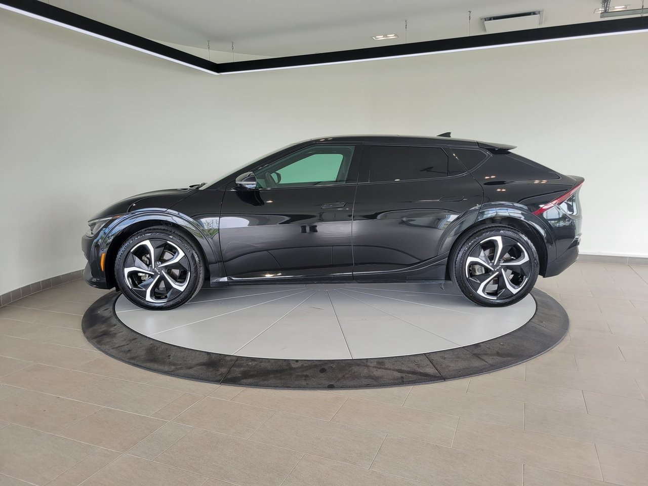 Kia EV6 GT LINE + CAMERA + CARPLAY + TOIT + CUIR + WOW!++ 2024