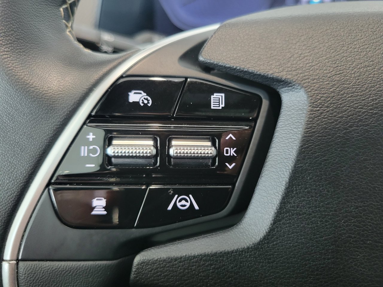 Kia EV6 GT LINE + CAMERA + CARPLAY + TOIT + CUIR + WOW!++ 2024