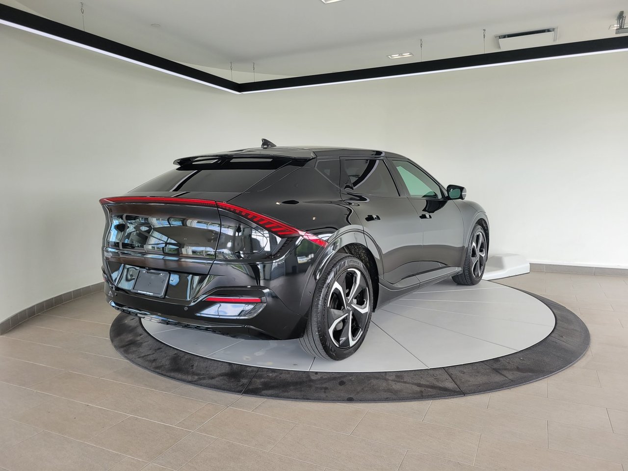 Kia EV6 GT LINE + CAMERA + CARPLAY + TOIT + CUIR + WOW!++ 2024