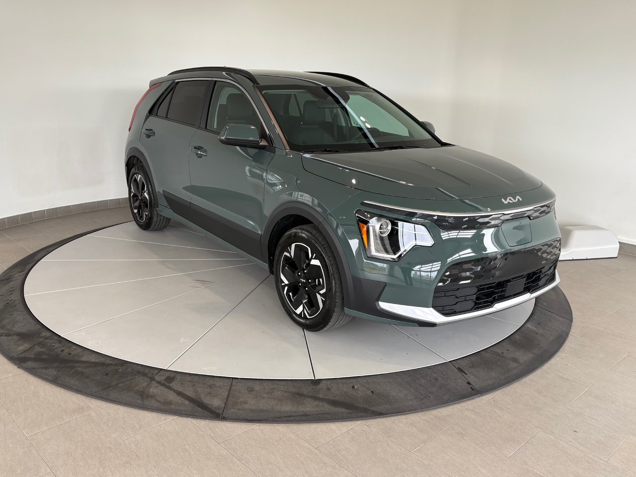 Kia Niro EV Wind + CUIR + CAMERA + A/C + WOW +++ 2024