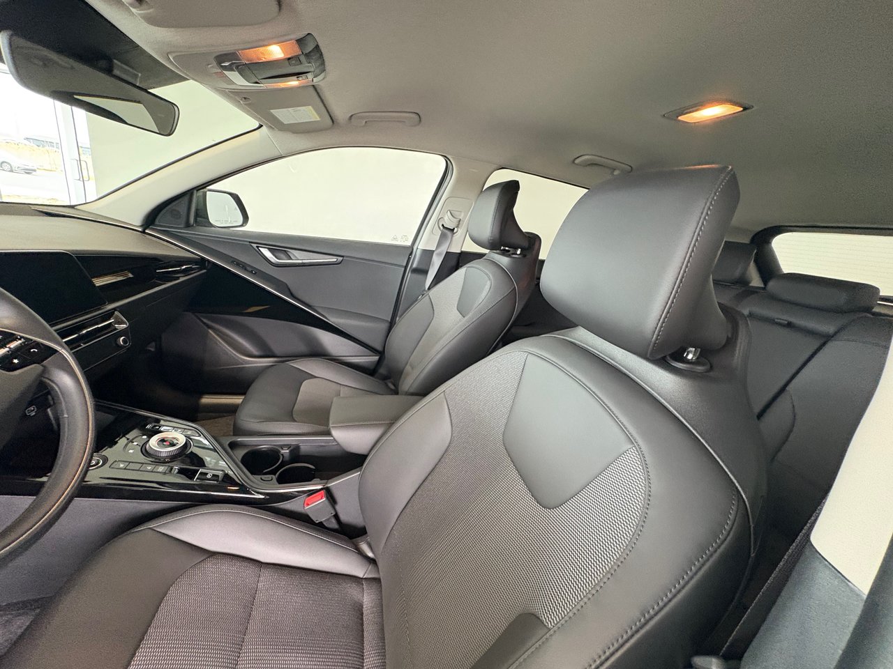 Kia Niro EV Wind + CUIR + CAMERA + A/C + WOW +++ 2024