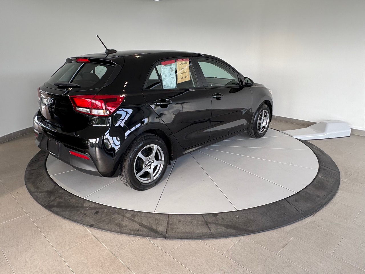 Kia Rio 5-door LX+ CAMERA + CARPLAY + DEMARREUR A DISTANCE + WOW! 2018