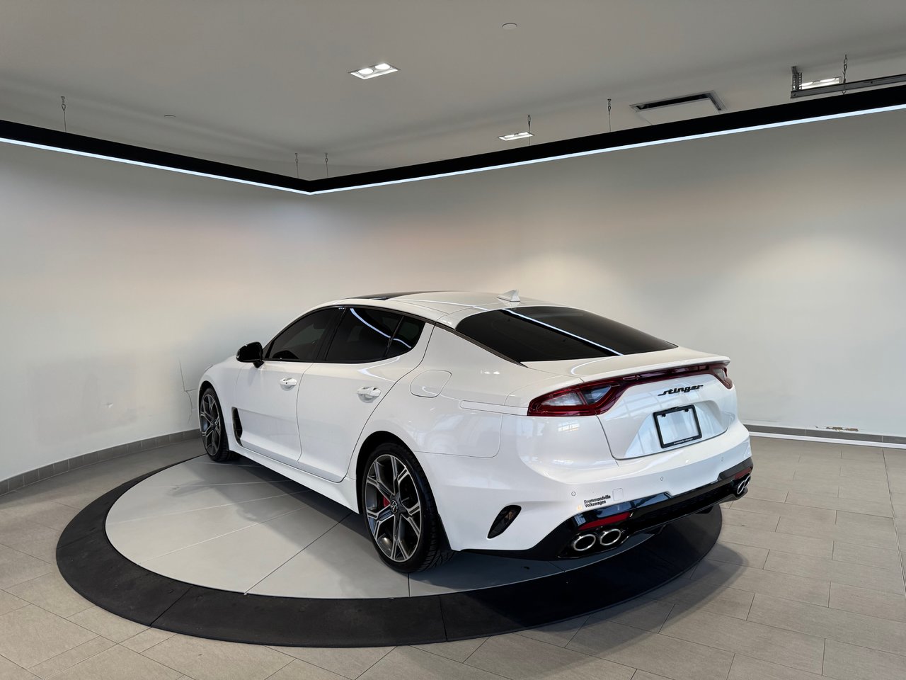 2018 Kia Stinger GT LTD + 368HP + CUIR ROUGE + TOIT + NAV + AWD +