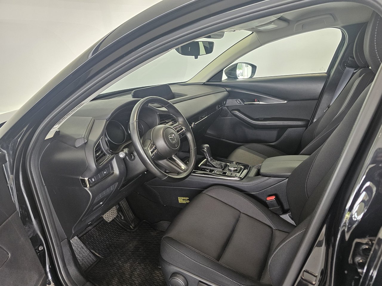 Mazda CX-30 GS + PREFERRED+ CARPLAY + SIEGES CHAUFFANTS+ WOW!+ 2023