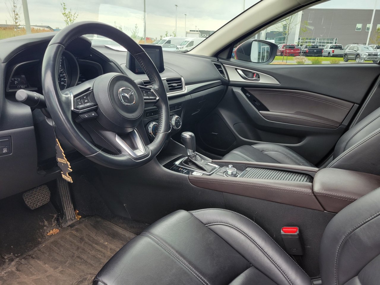 Mazda 3 TOURING+BAS KILO+1 PROPRIO+50E ANNIVERSAIRE+WOW!++ 2018