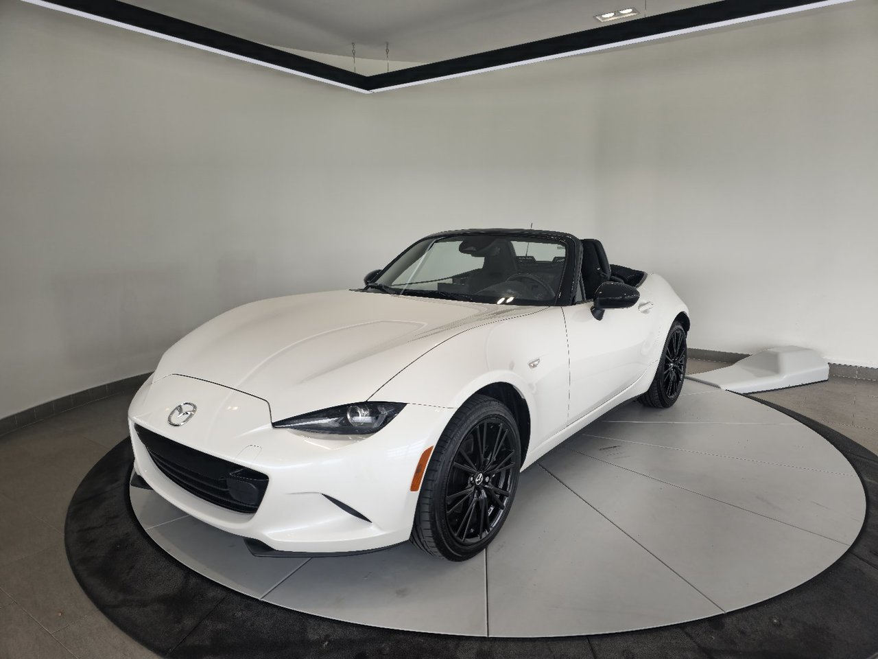 2024 Mazda MX-5 GS-P + DECAPOTABLE + WOW +++