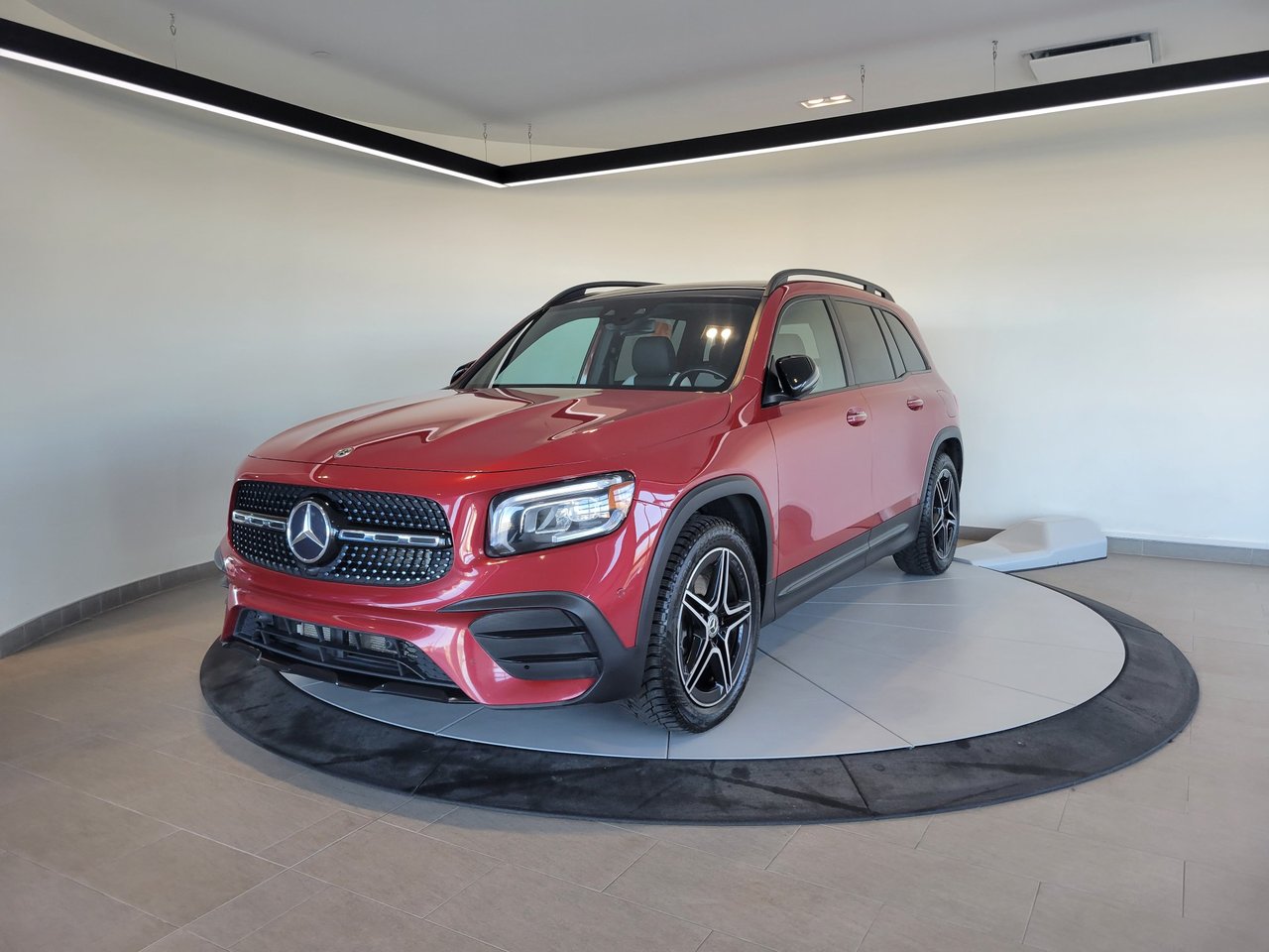2021 Mercedes-Benz GLB 250 + CUIR + TOIT + AMG + WOW +++