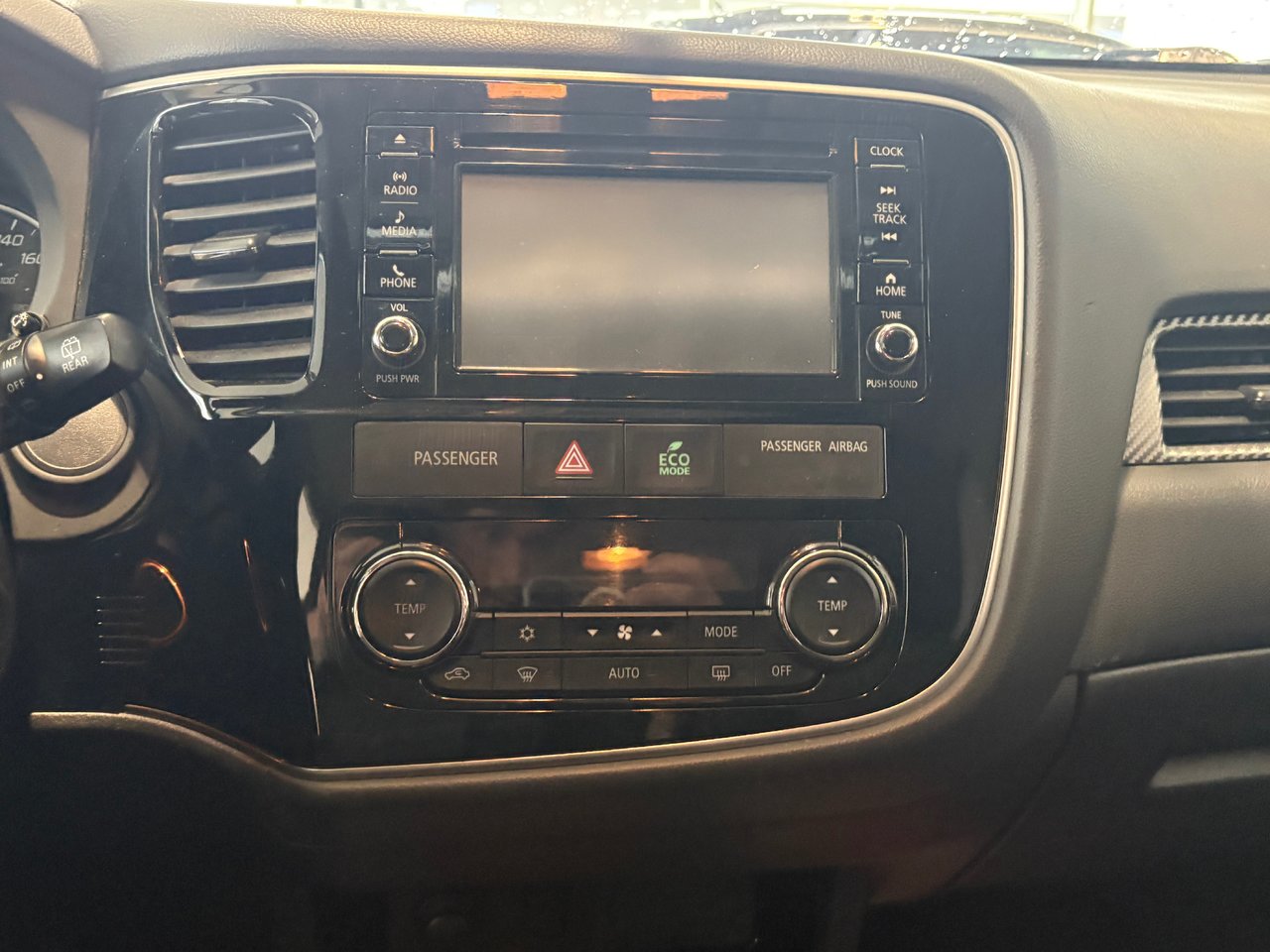 Mitsubishi Outlander ES + TOURING + TOIT + AWC + CAMERA + WOW +++ 2017